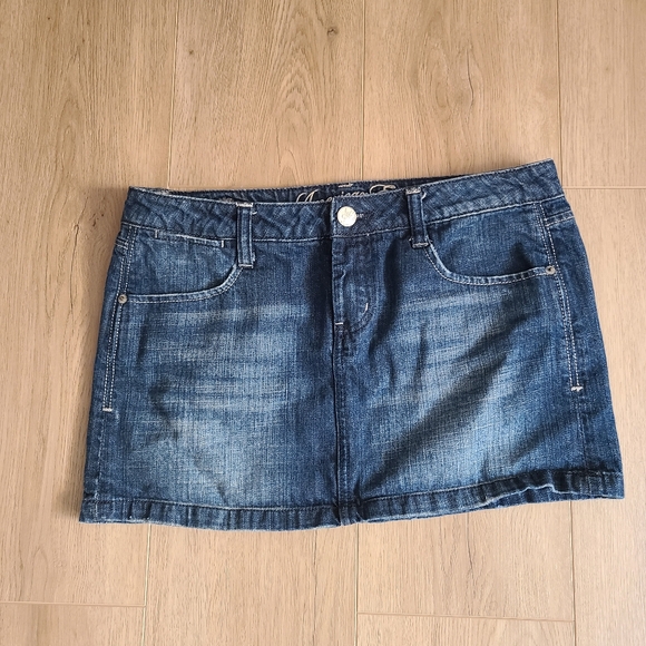 Mini Denim - Picture 2 of 6